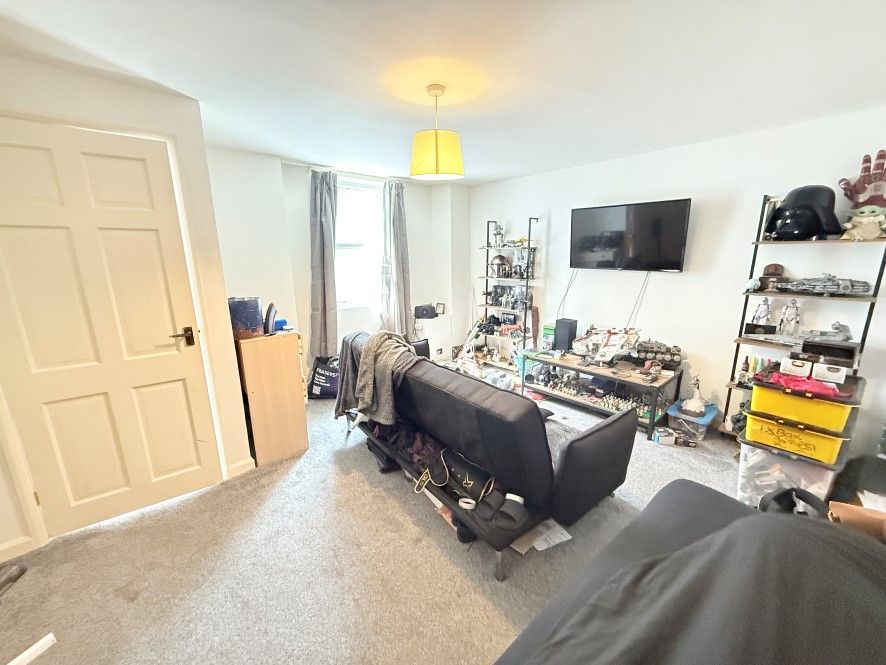 Property photo 3 of 22