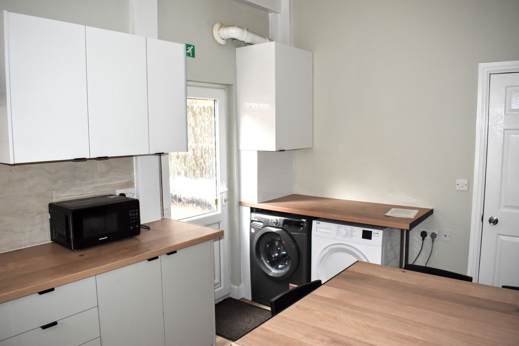 Property photo 2 of 16 Dsc_0824