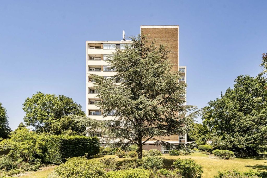 Property photo 1 of 6