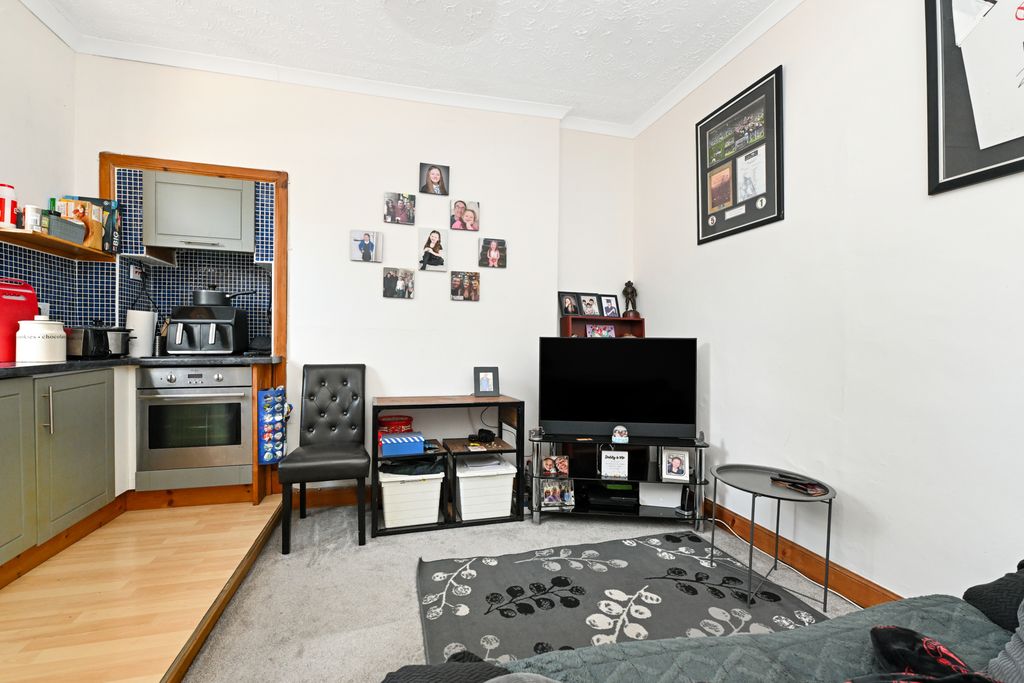 Property photo 2 of 13 Property Image 2