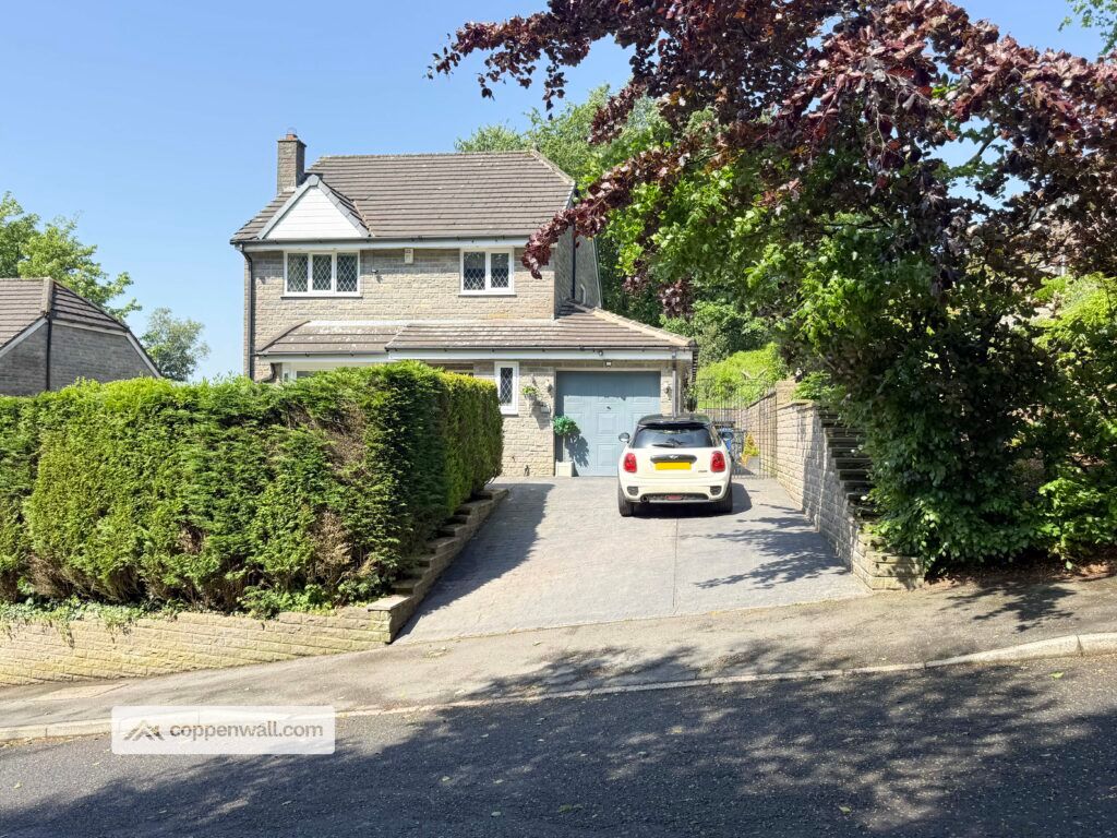 Property photo 1 of 50
