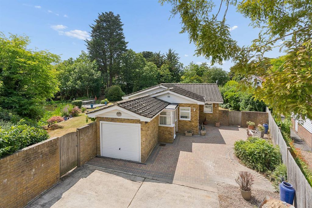 Property photo 1 of 22