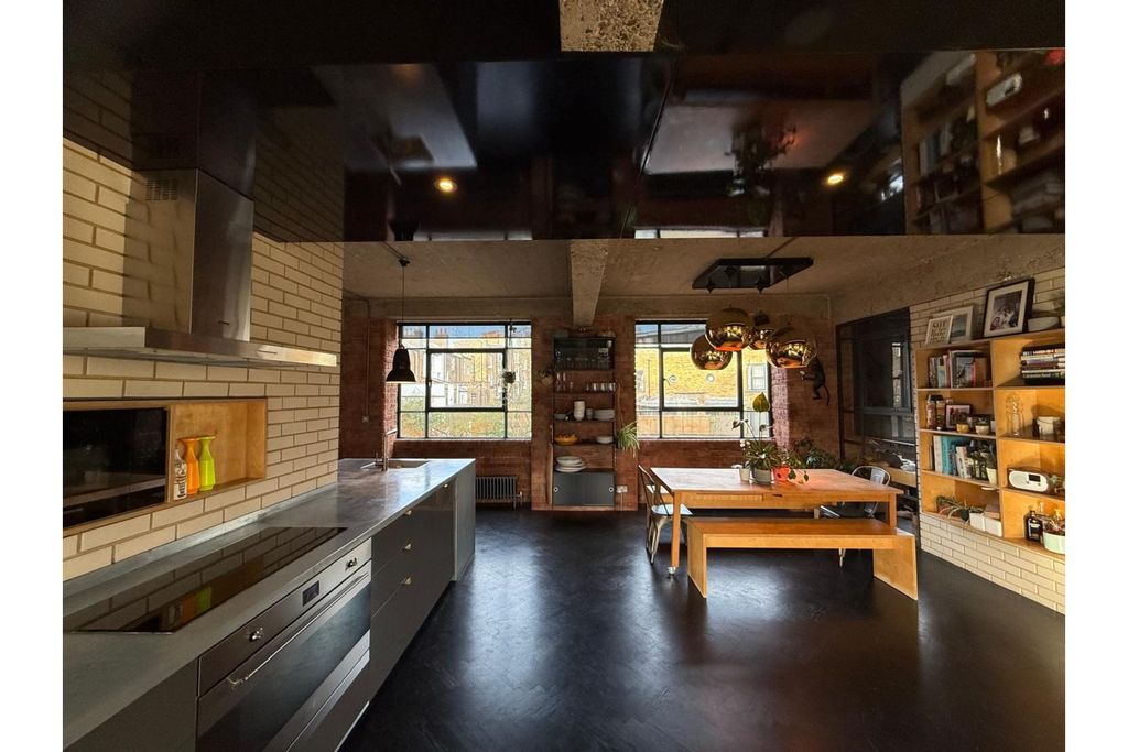 Property photo 1 of 24 Open Plan Living