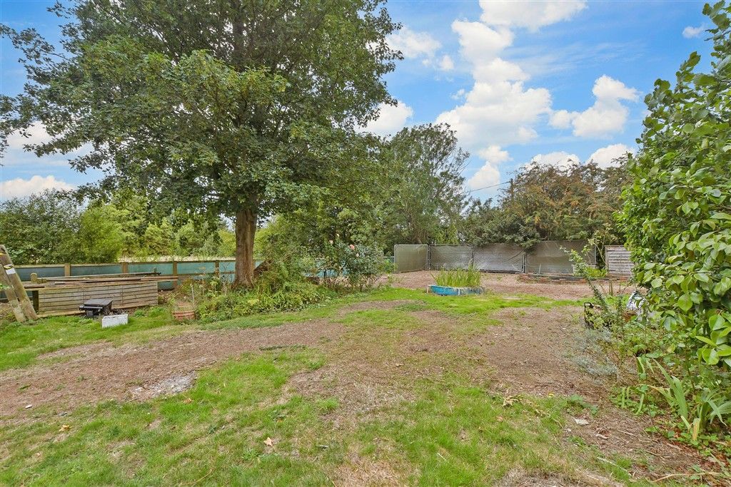 Property photo 1 of 17 Rear Garden