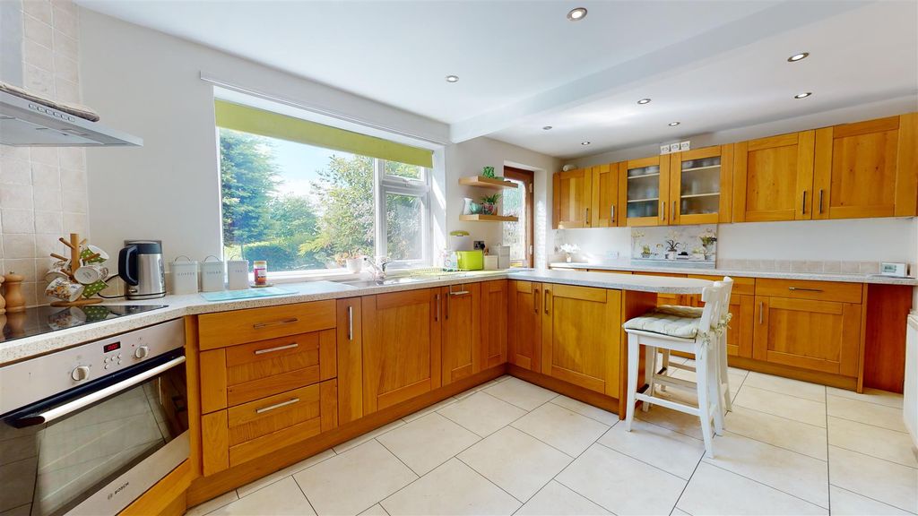 Property photo 2 of 14 4-Green-Lane-07262023_140724.Jpg