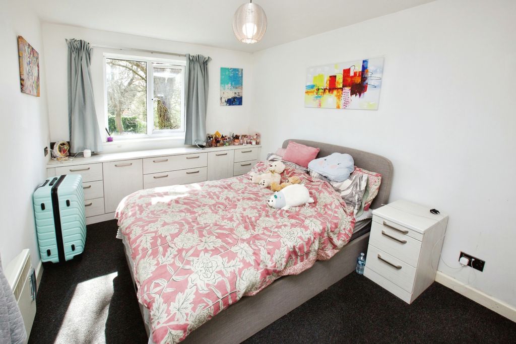 Property photo 3 of 11 Photography