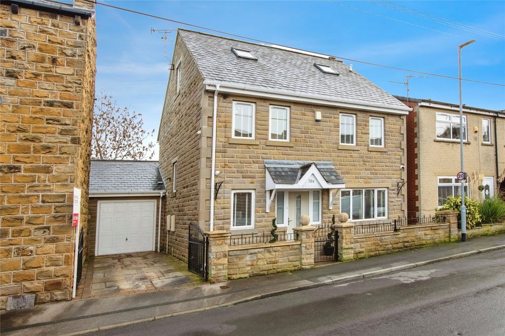 Property photo 1 of 23 Picture No. 29