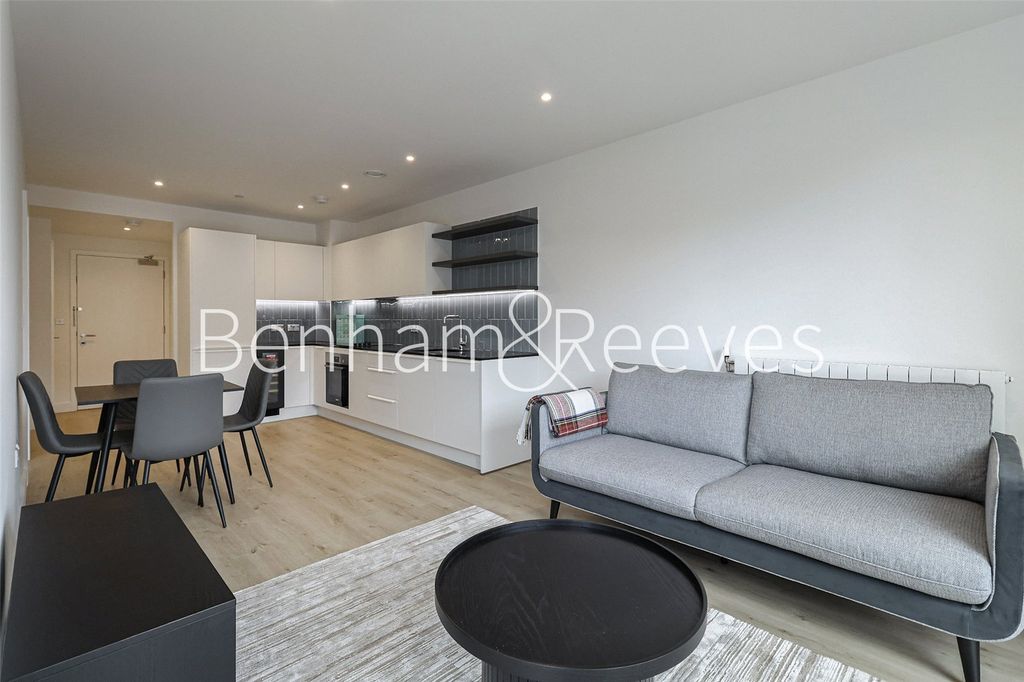 Property photo 3 of 14 Picture No. 04