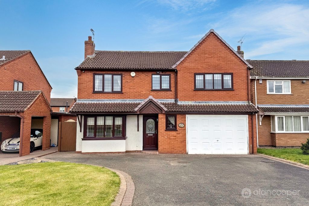 Property photo 1 of 33 5049971