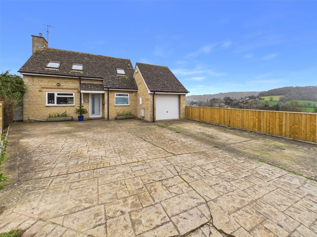 Property photo 1 of 27 Picture No. 24