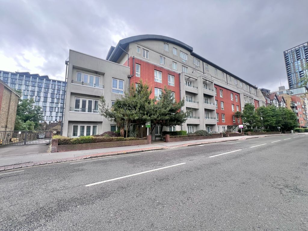 Property photo 2 of 9 41156