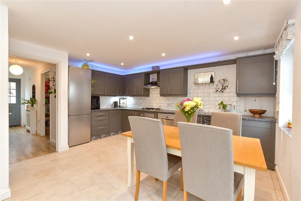 Property photo 2 of 15 Kitchen/Dining Room