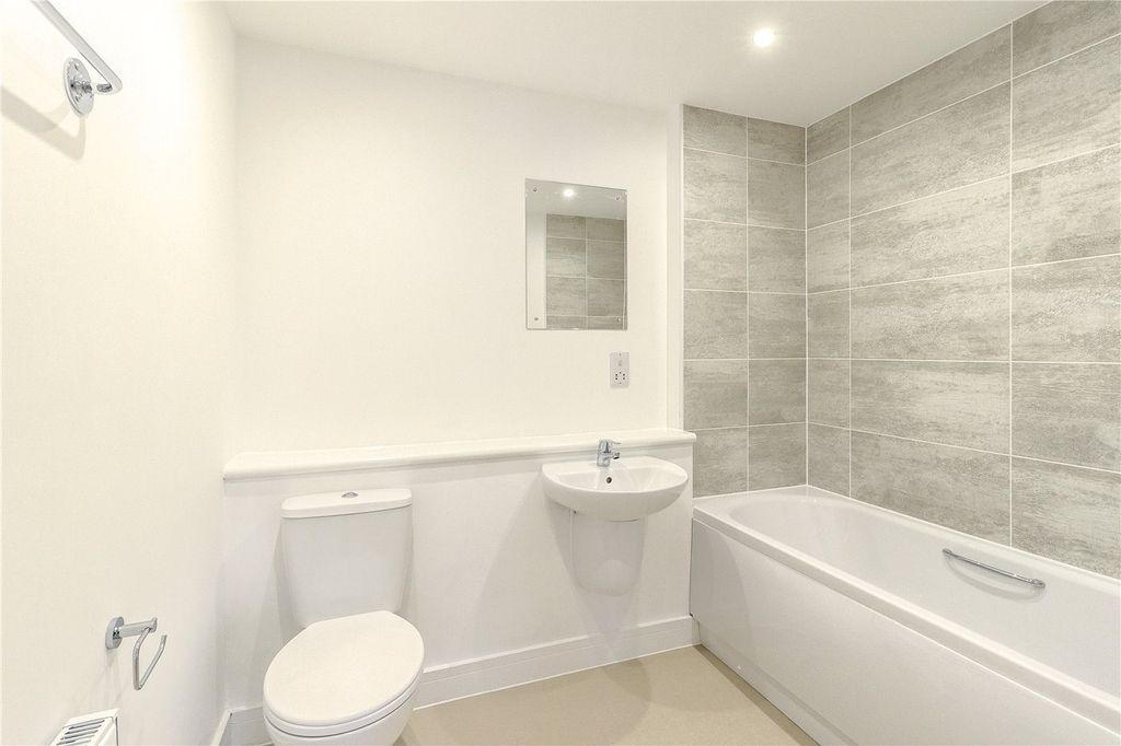 Property photo 2 of 3 Picture No. 02