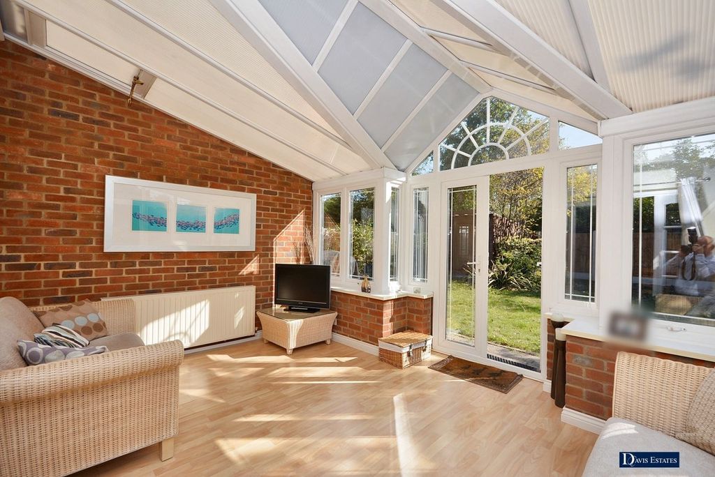 Property photo 3 of 18