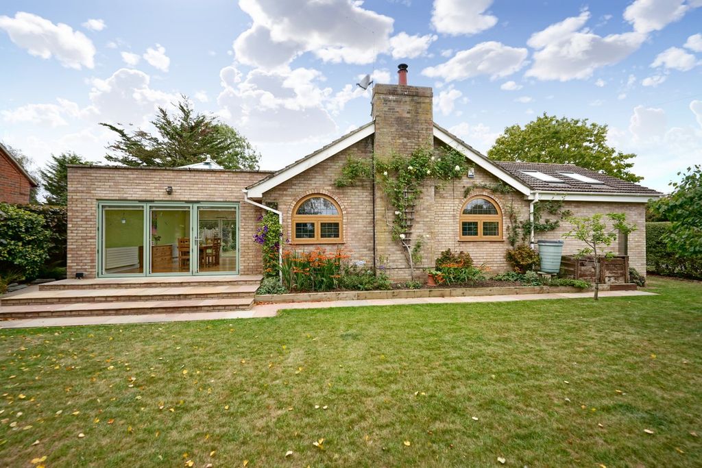 Property photo 3 of 21