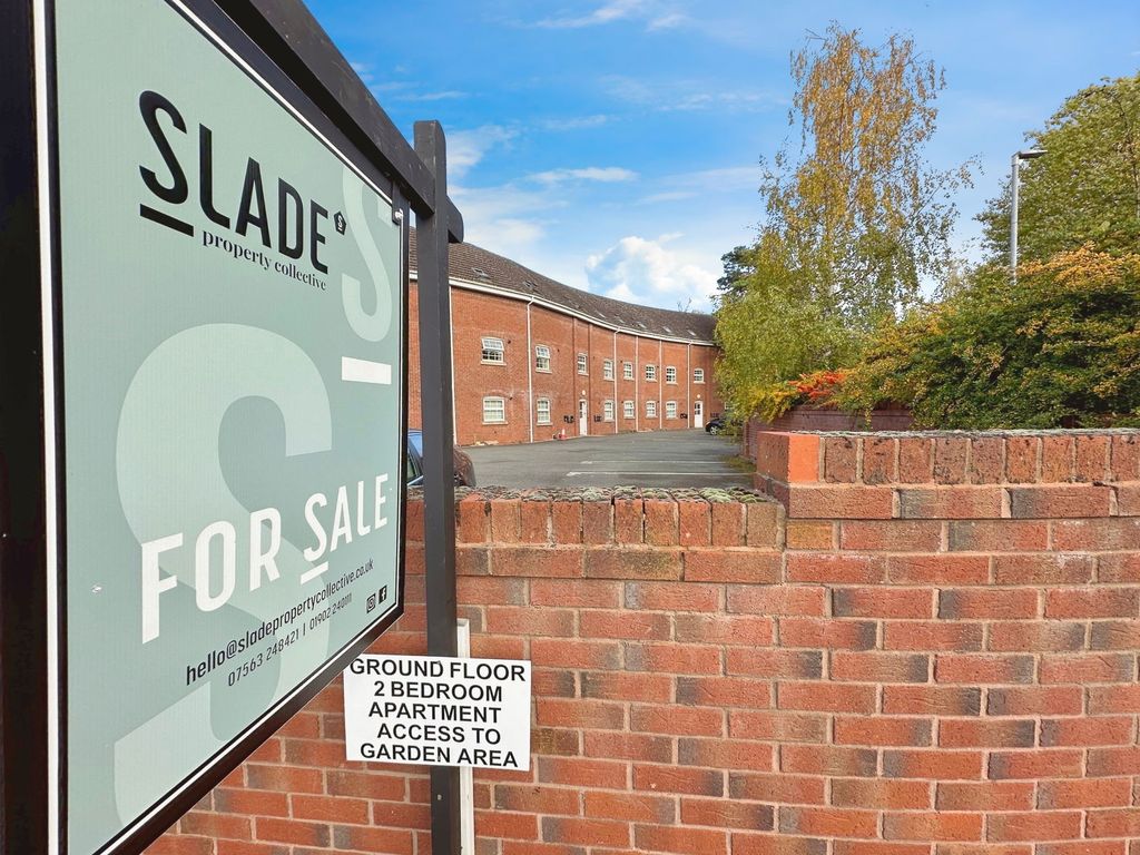 Property photo 2 of 30