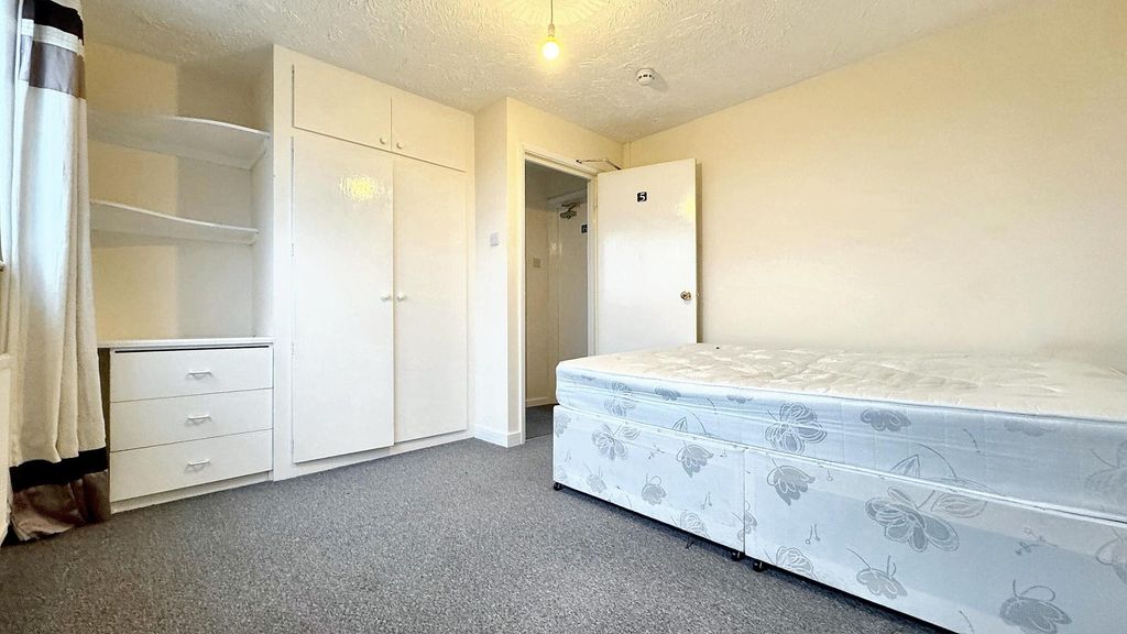 Property photo 2 of 4 Jdpsyuxsh029J6Qjv2Ua8G