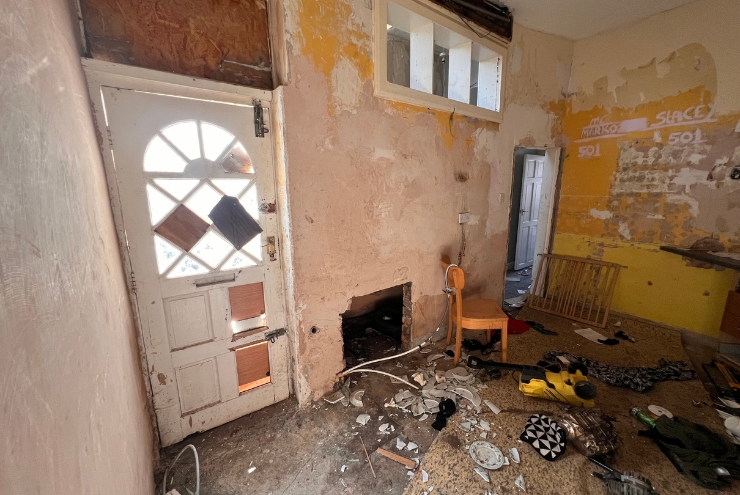 Property photo 2 of 12