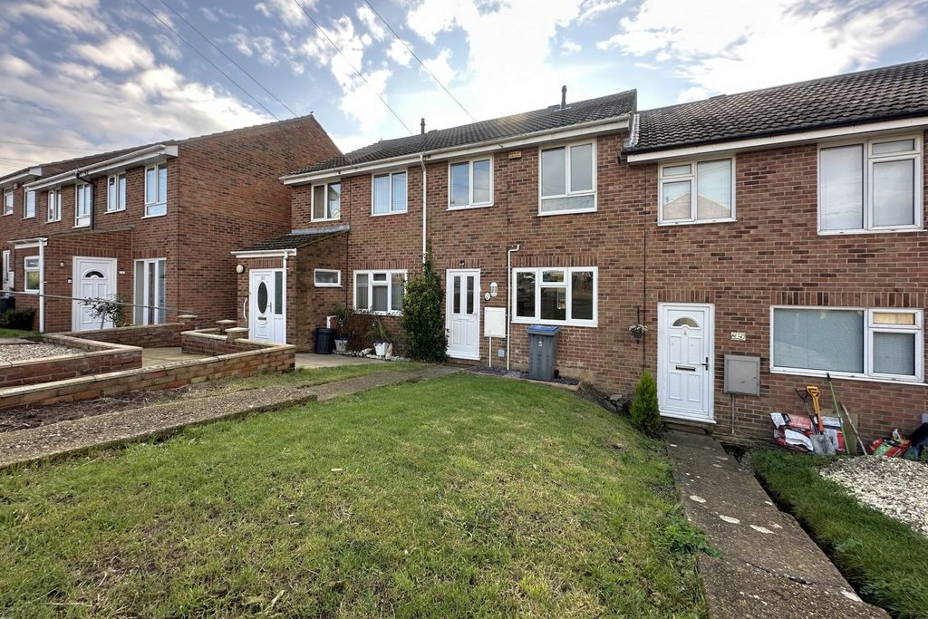 Property photo 1 of 15 Photo 10