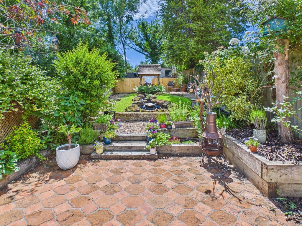 Property photo 2 of 14 Picture No. 19