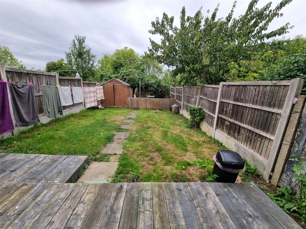 Property photo 2 of 4 Picture No. 01
