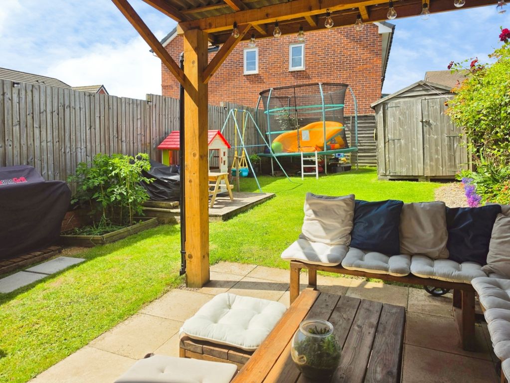 Property photo 2 of 25 Pbox-Img.Jpg
