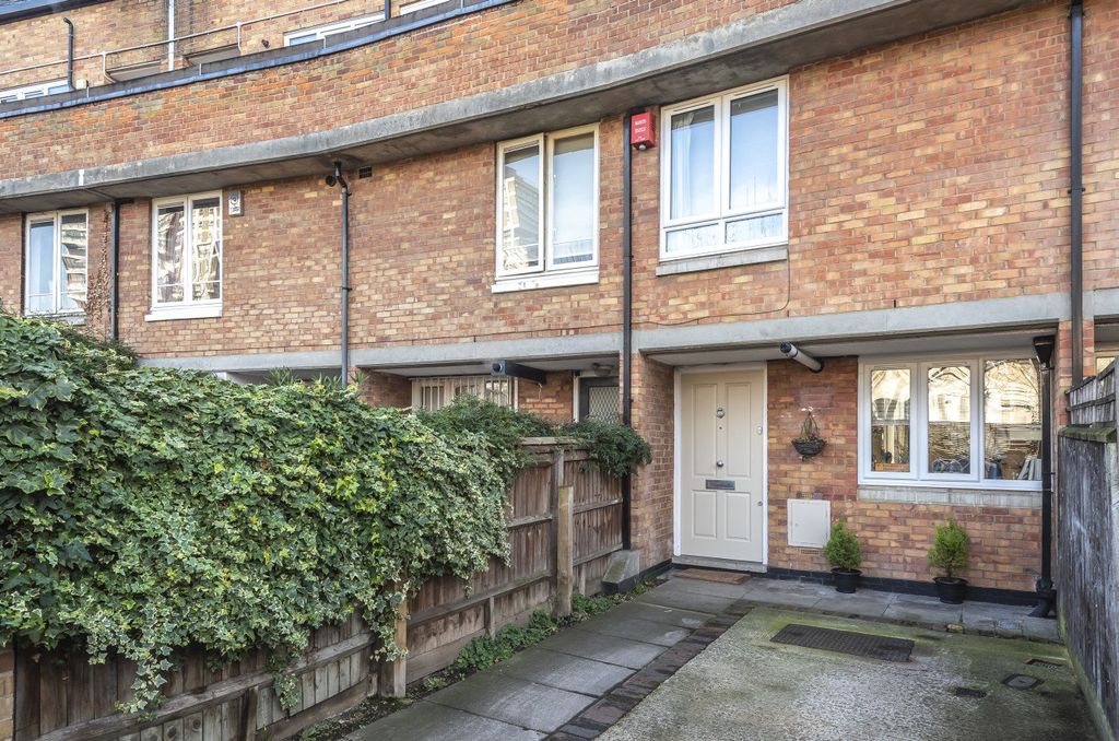 Property photo 2 of 17 Picture No. 26