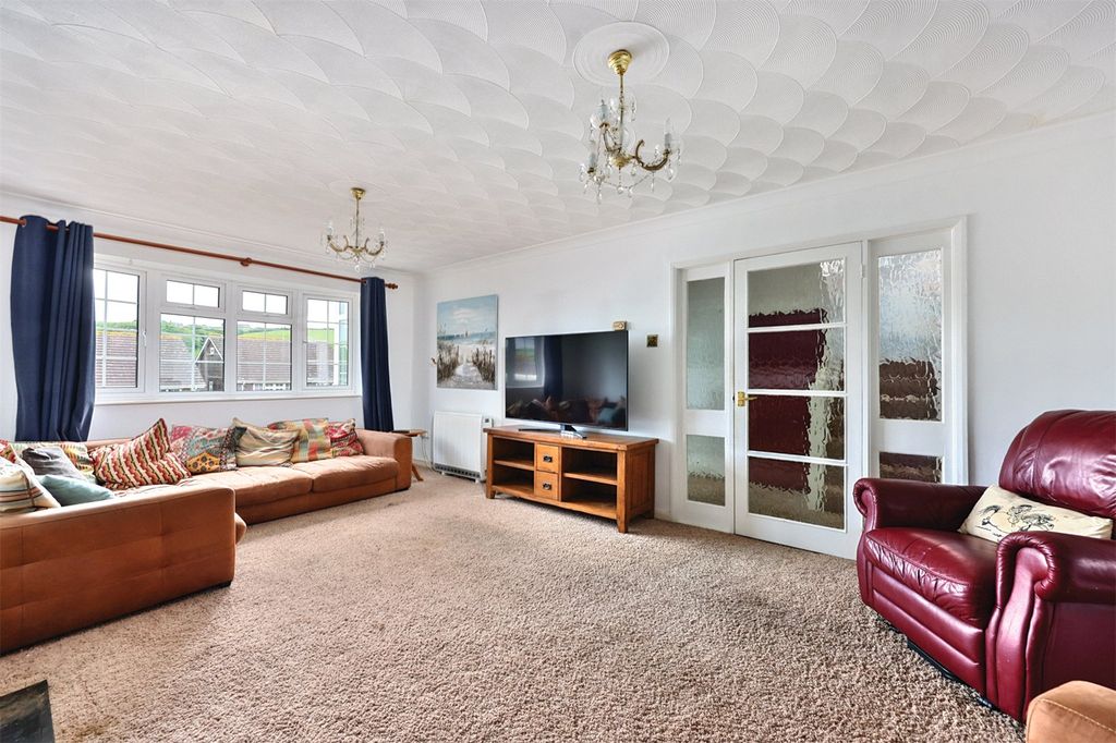Property photo 2 of 16 Picture No. 08