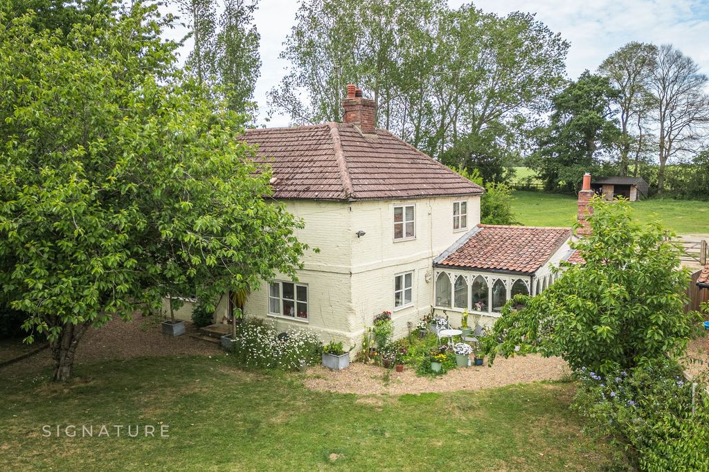 Property photo 3 of 25