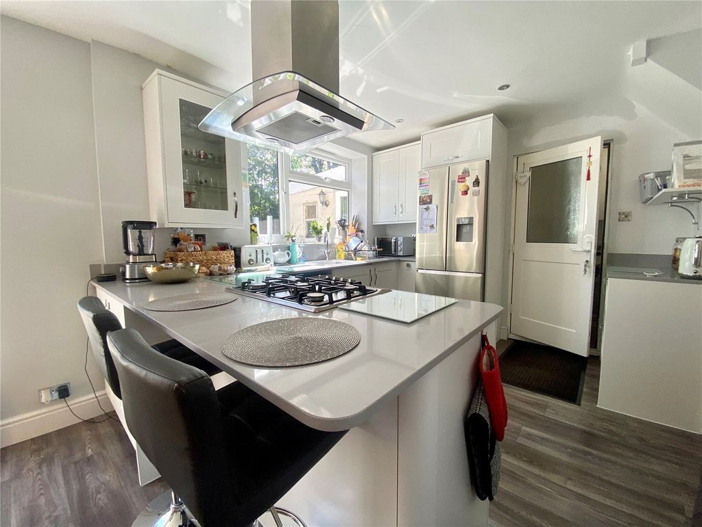 Property photo 3 of 12 Picture No. 04