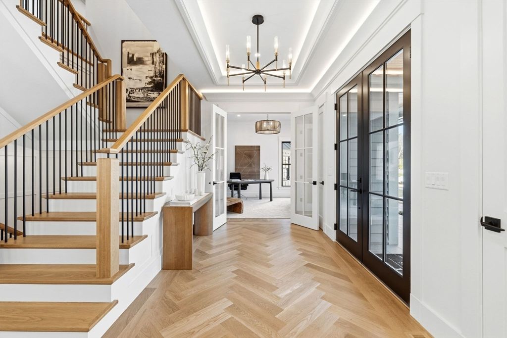 Property photo 1 of 41