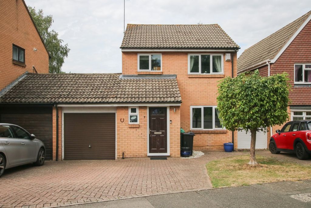 Property photo 1 of 23