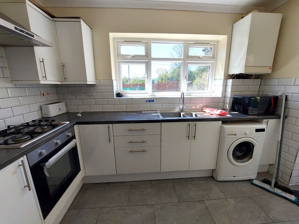 Property photo 1 of 7 2 Bedroom Anexe Including Bills