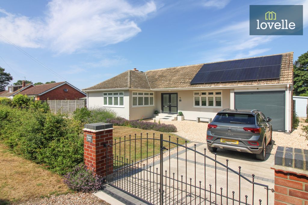 Property photo 1 of 23