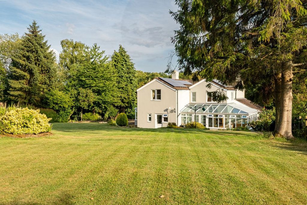 Property photo 1 of 53