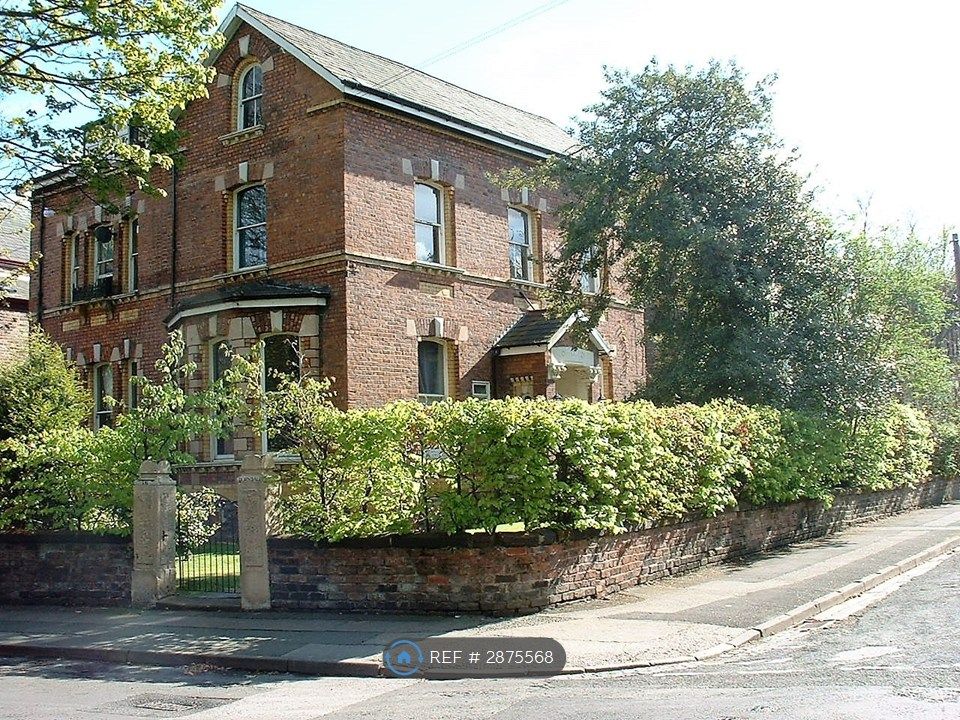 Property photo 2 of 8 Exterior