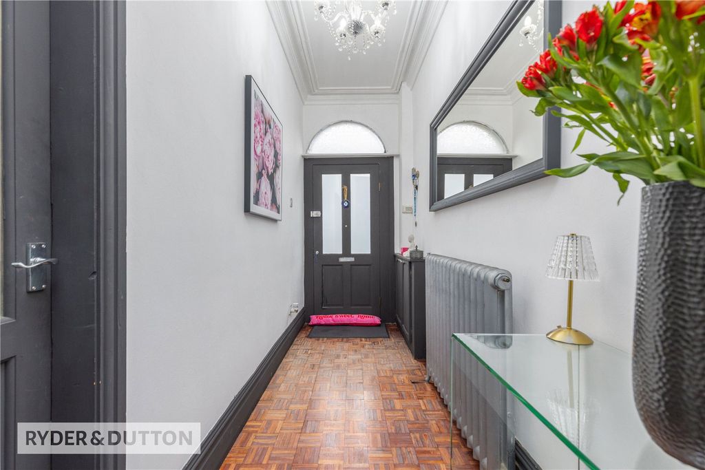 Property photo 2 of 19 Hall