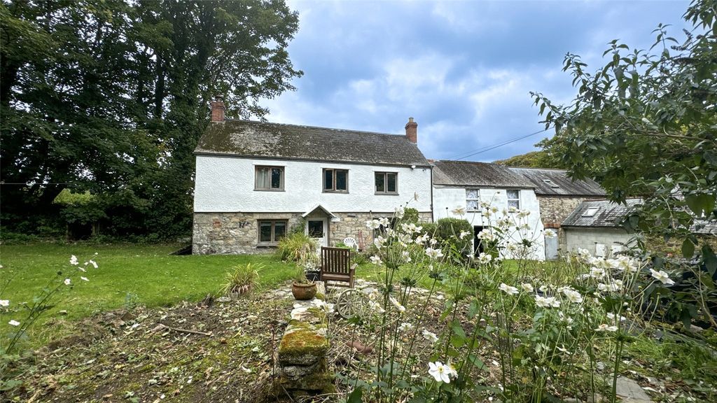 Property photo 2 of 33 Picture No. 33