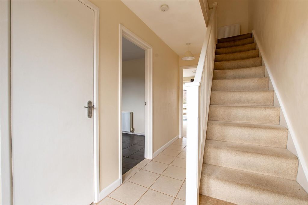 Property photo 3 of 11 Dsc_2207-Hdr.Jpg