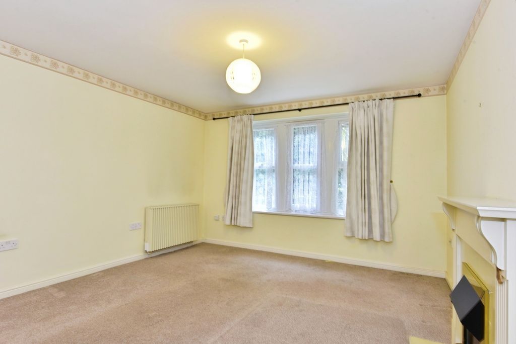Property photo 3 of 12 Pbox-Img.Jpg