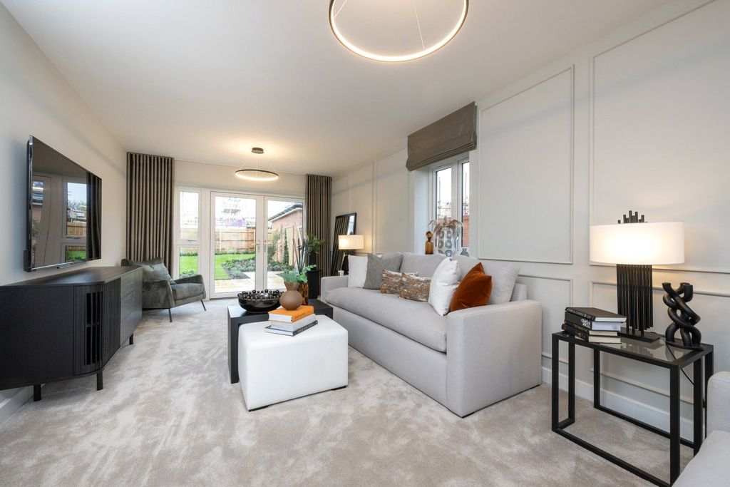 Property photo 2 of 16 Lounge