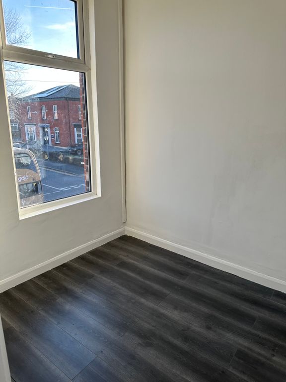 Property photo 2 of 7 Property