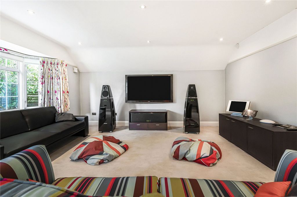 Property photo 3 of 22 Picture No. 66
