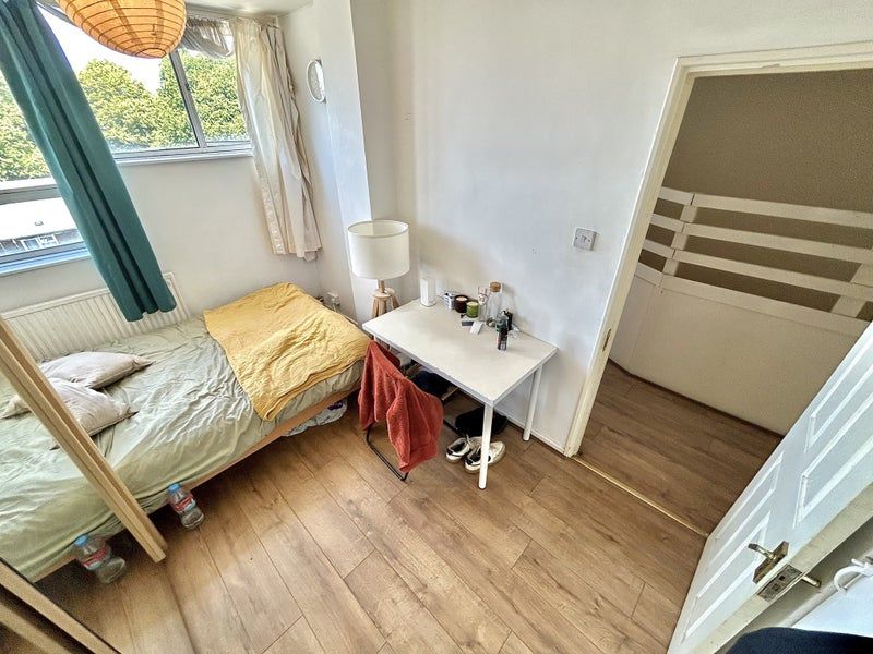 Property photo 2 of 5