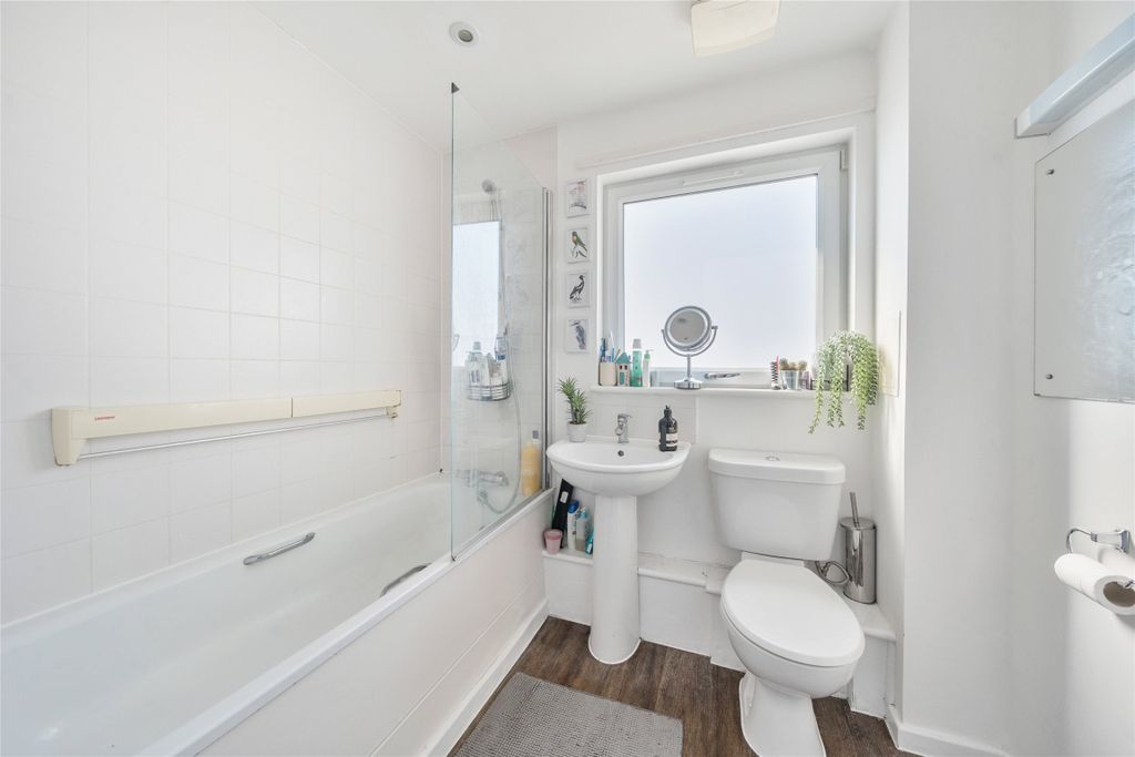 Property photo 2 of 11 Picture No. 09