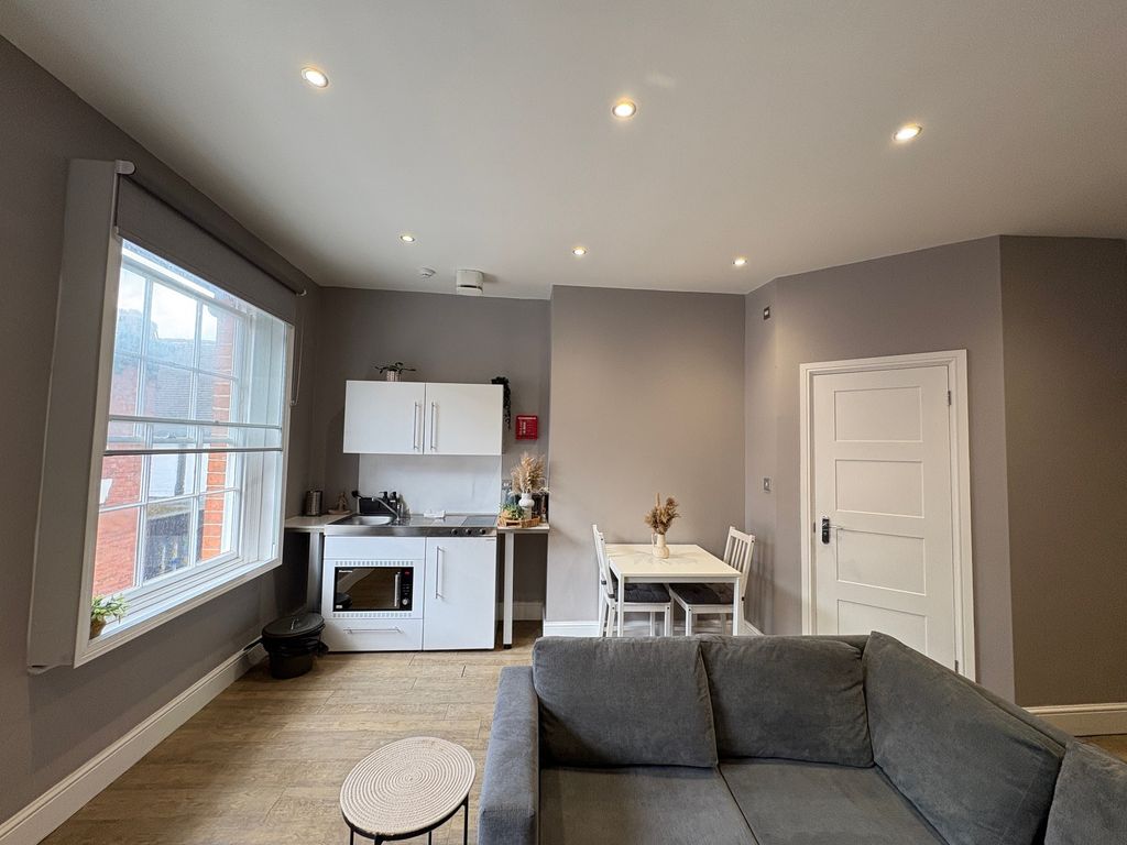 Property photo 1 of 6 Image