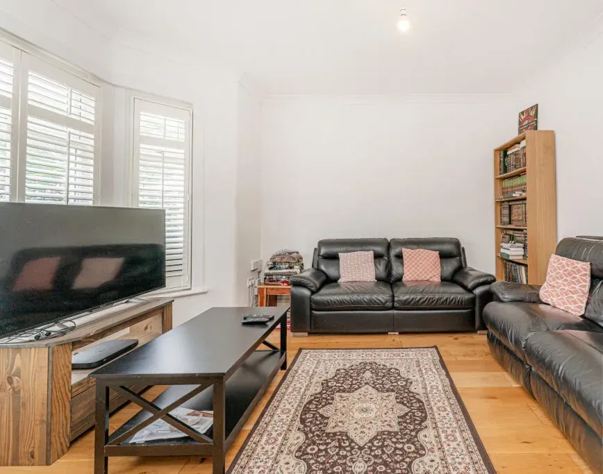 Property photo 3 of 9