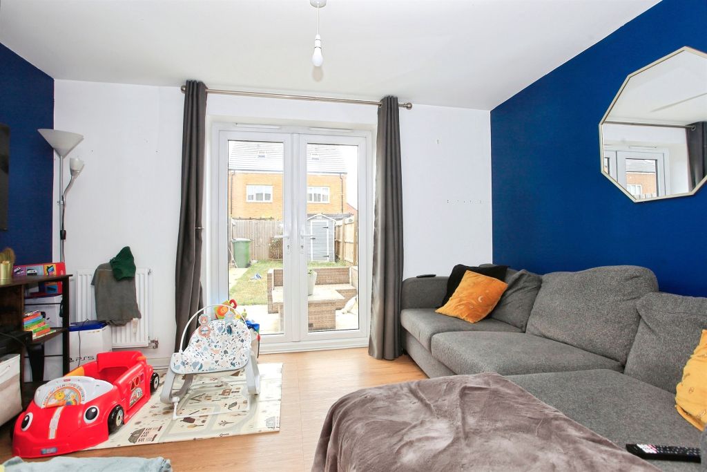 Property photo 3 of 17