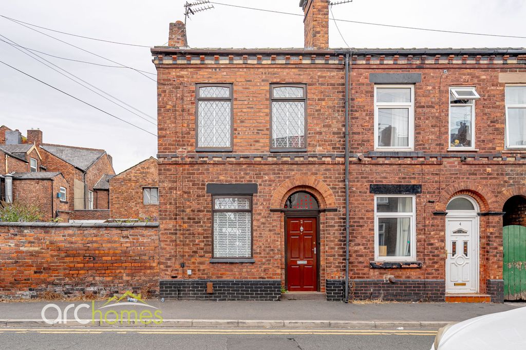 Property photo 1 of 17