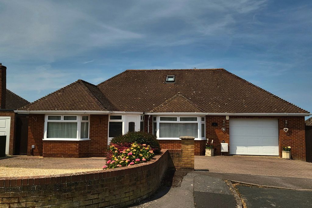 Property photo 1 of 47 Photo 50